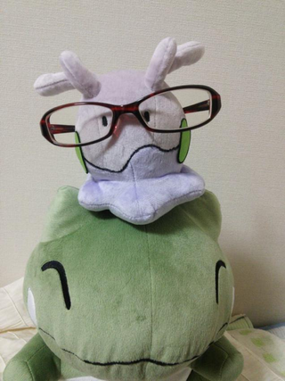Illustration for article titled Pokémon Wearing Glasses Is a Meme